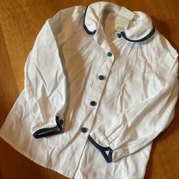Collared White Button Down Shirt - Picture 2 of 5